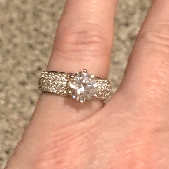 🍃💐3ct 5A Hearts & Arrows Cz on pave 925 sz7💐🍃 - Picture 4 of 16